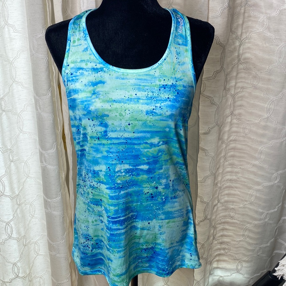 Reebok workout top